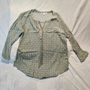 DR2 womens mint green top Size L